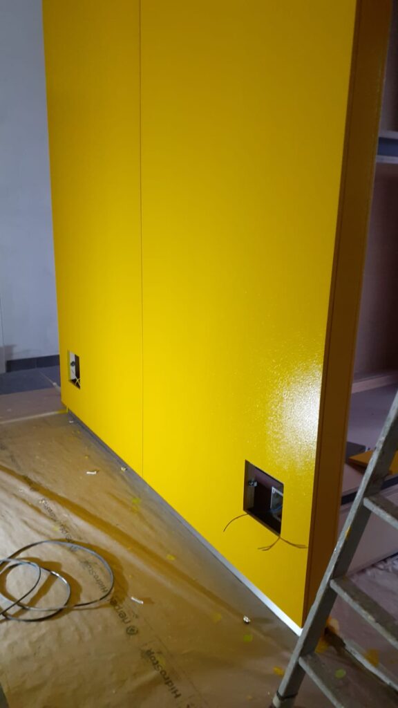 Pintar pared vivienda