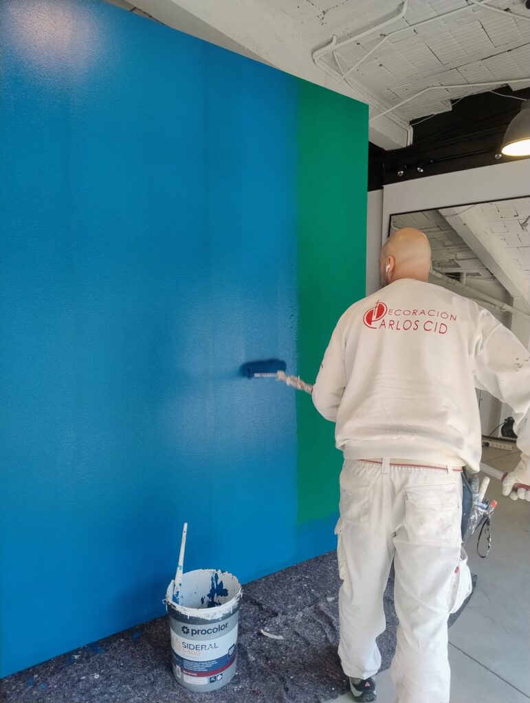Pintar pared vivienda
